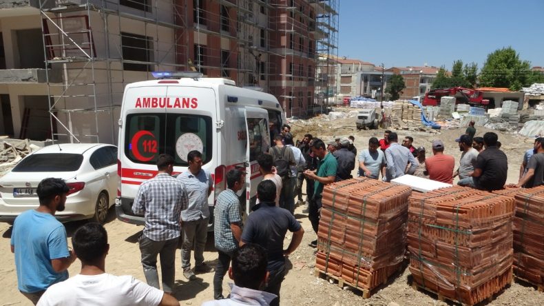 İşçiler Arasında Taşlı ve Sopalı Kavga: Yaralılar Var