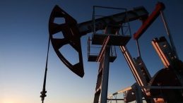 İsrail’in İran’a Yönelik Hava Saldırısı: Petrol Piyasalarında Dalgalanma