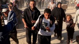 İsrail, Yardım Bekleyen Filistinlilere Ateş Açtı: 25 Ölü