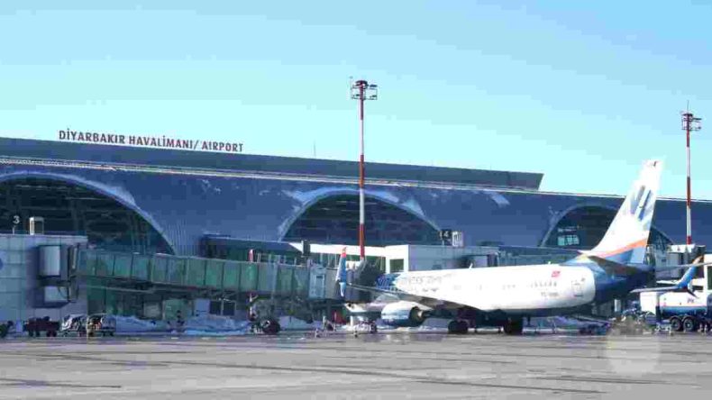 İstanbul-Diyarbakır Uçak Bileti 5.000 TL’ye Yükseldi!