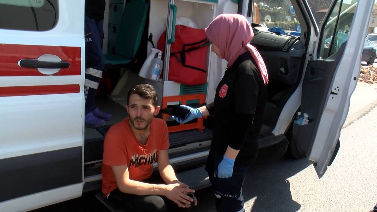 Sürücüye sağlık kontrolü yapılırken