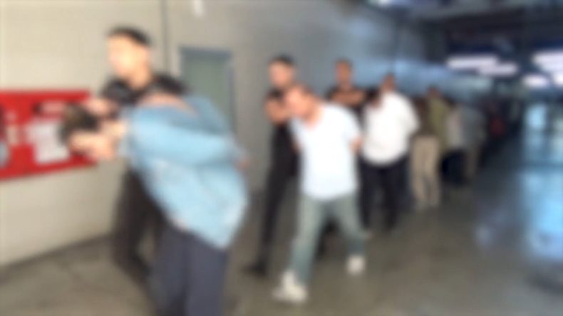 İstanbul Merkezli 5 İlde FETÖ Operasyonu: 54 Gözaltı