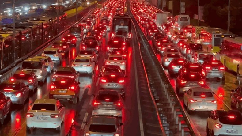İstanbul’da Trafiğin ‘T’si Aranıyor