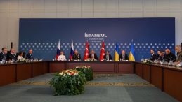 İstanbul’daki Rus heyetinin liderinden sert uyarı