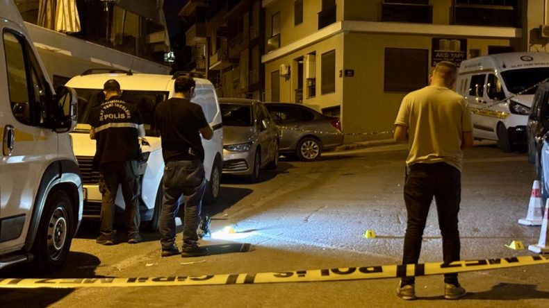 İzmir’de Sokakta Silahlı Hesaplaşma: 1 Kişi Hayatını Kaybetti