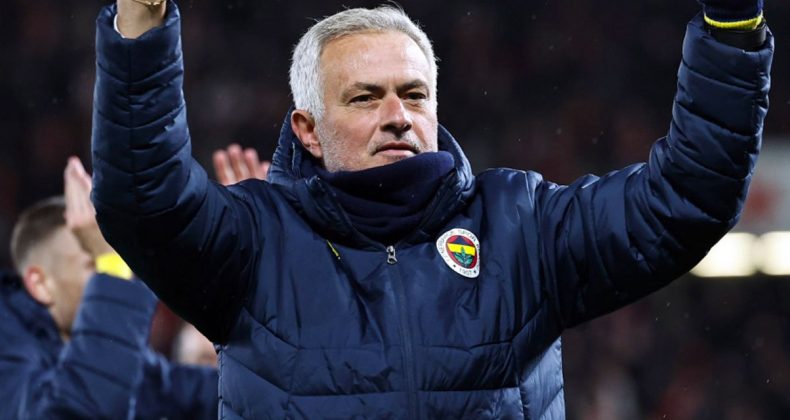 Jose Mourinho devreye girdi: Herkes ters köşe oldu