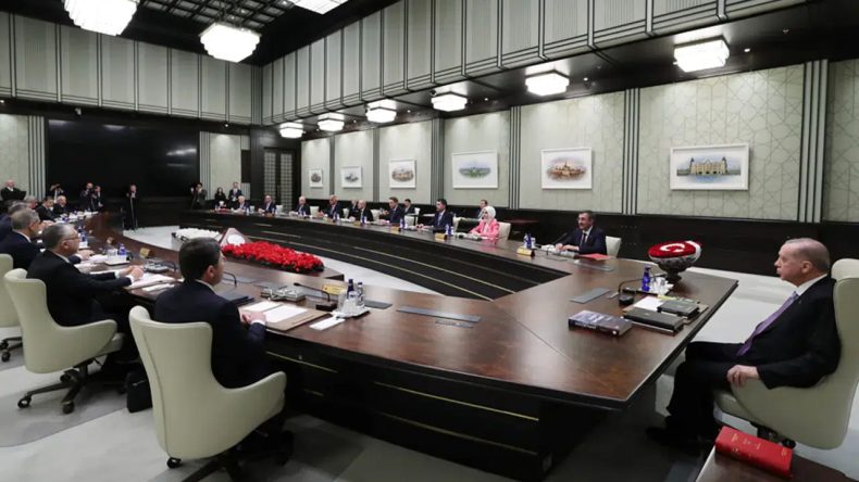 Kabine Bugün Toplanıyor: Terörle Mücadele, Ekonomi ve Dış Politika Gündemde