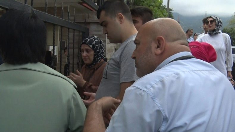 Kahraman Şoför, YKS’ye Geç Kalan Öğrenciler İçin Kapıları Açtırdı