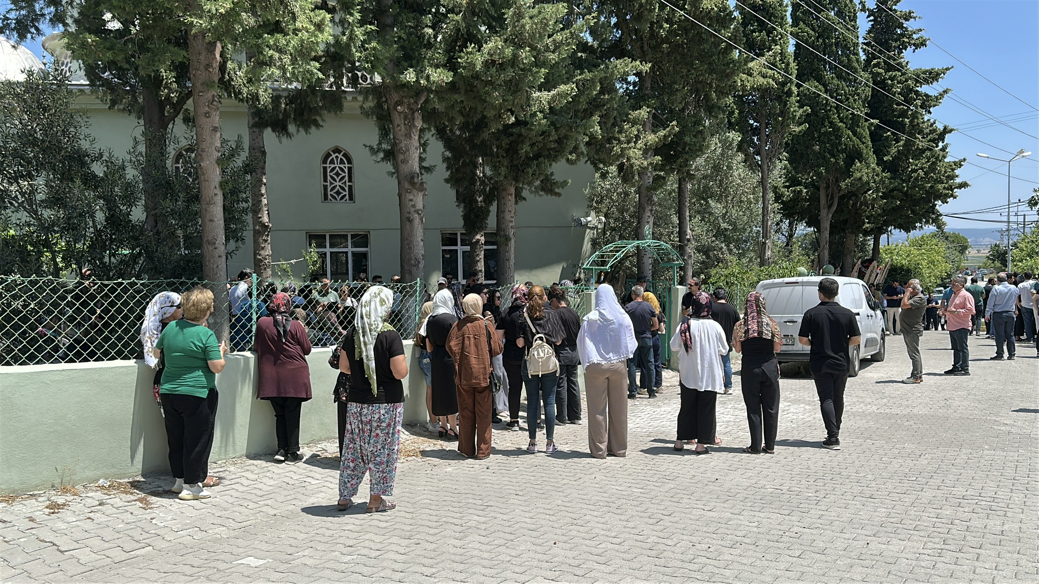 Aile yakınları