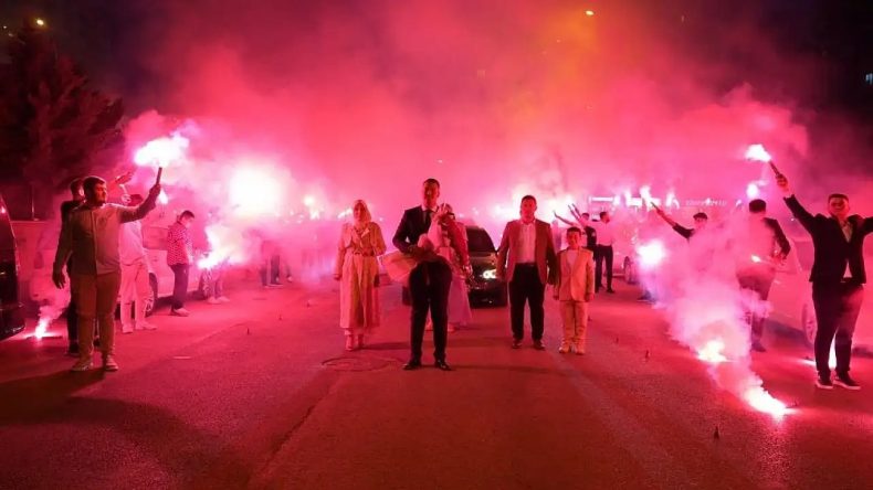 Kız İsteme Şovu Karakolda Sona Erdi: Damat Gözaltına Alındı, Ceza Yağdı