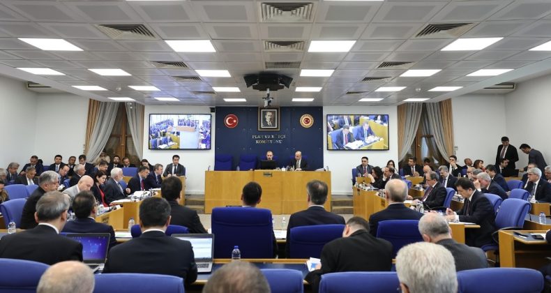 Komisyondan Geçti: Araçlarda ÖTV Değişiyor