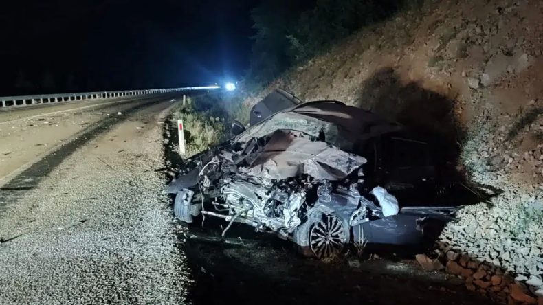Konya Derebucak’ta Otobüs ve Otomobil Çarpıştı: 1 Ölü, 8 Yaralı