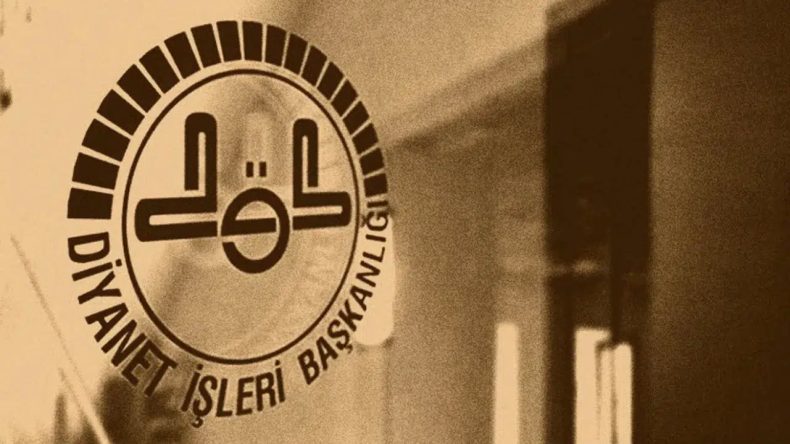 Kur’an Meallerine Diyanet Denetimi Getiren Yasa Meclis’ten Geçti