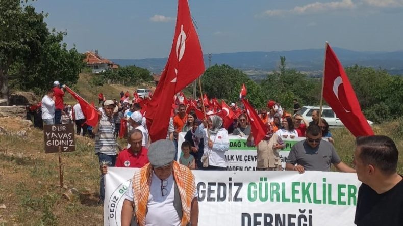 Kütahya’da Şenlikli Protesto