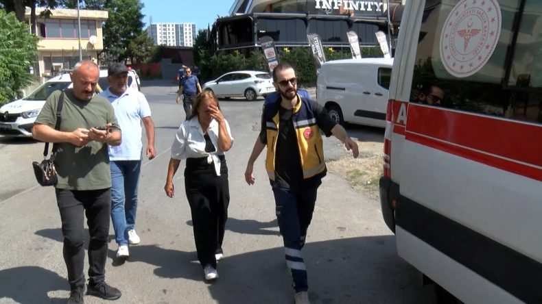 Maaşını Alamayan Kadın Kendini Yakmaya Çalıştı