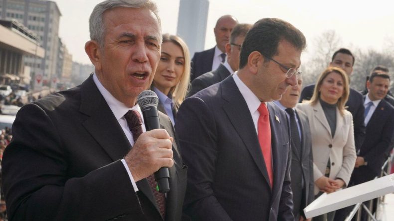 Mansur Yavaş, İmamoğlu’nu Ziyaret Etti