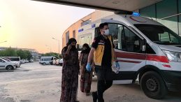 Mevsimlik İşçilere Pilav İkramı: 40 Kişi Hastanelik Oldu