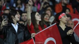 Milli Takımın Kritik Maçı Şifresiz Yayında: Saatlere Dikkat!