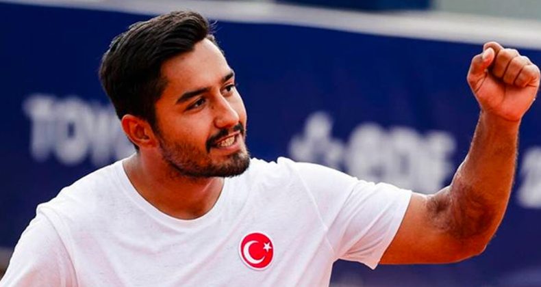 Milli tenisçi Fransa Açık’ta ikinci oldu
