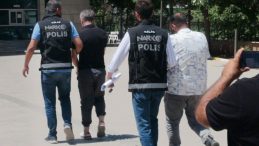 Motosikletten 209 Bin 687 Adet Uyuşturucu Hap Ele Geçirildi