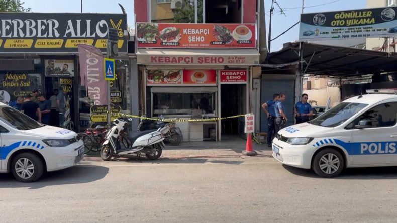 Oğlu Tarafından Bıçaklanan Kadın Hayatını Kaybetti
