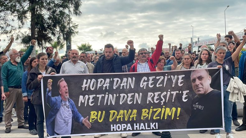 Öğretmen Metin Lokumcu’nun Katledilişinin 14. Yılı Hopa’da Yapılan Yürüyüşle Anıldı
