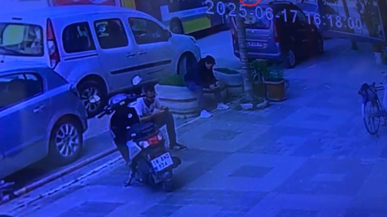 Otobüsle Çarpışan Motosiklet Sürücüsü Yaralandı