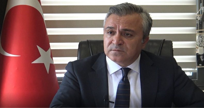Özgür Erdursun, Memurları İkiye Ayıran Tarihi Açıkladı