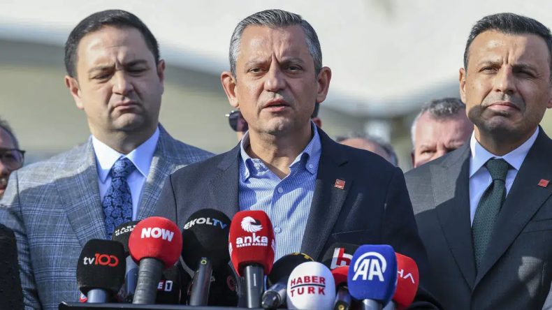 Özgür Özel: Kılıçdaroğlu, İmamoğlu’na ‘Kurultay tertemiz’ dedi