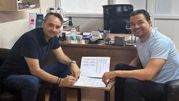 Özhan Çıvgın İmzasını Attı