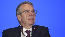 Patronlar Kulübünden Faiz ve Enflasyon Çıkışı