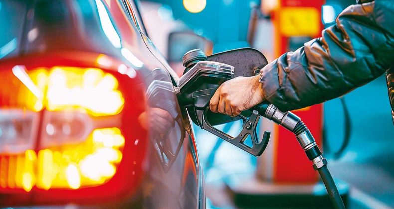 Petrol ve Gaz Fiyatlarında Dikkat Çeken Dalgalanmalar