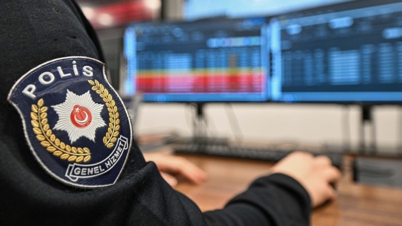 Polis Operasyonu Vergi Denetmenlerine Düzenlendi