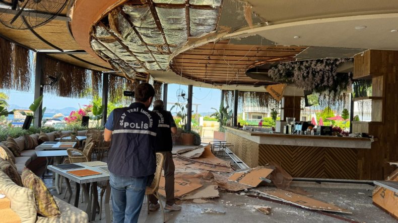 Restoran Tavanı Çöktü: 5 Kişi Yaralandı