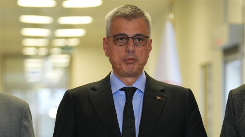 Sağlık Bakanı 'tarihi bir gün' diyerek yeni yasa teklifini açıkladı