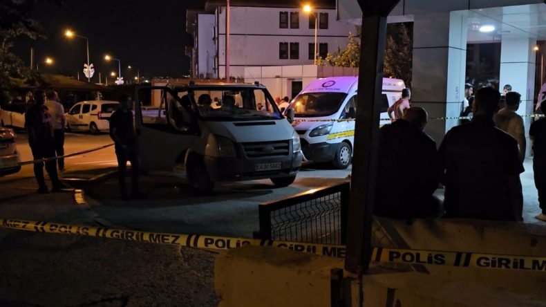 Sapanca’da Hastane Bahçesinde Silahlı Saldırı