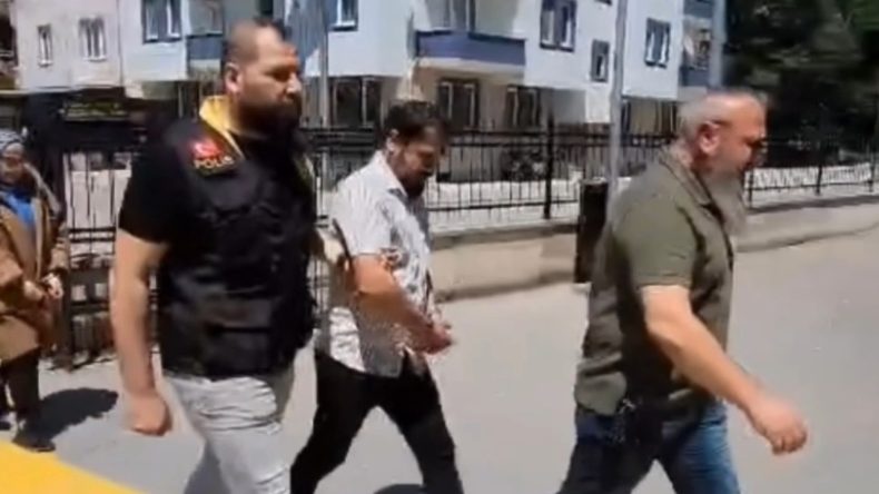 Şehir Şehir Gezip Kuyumcuları Dolandırdılar
