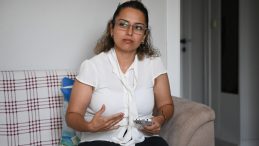 Şiddete Maruz Kalan Öğretmenden ‘Kurtarın’ Çığlığı