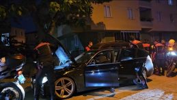 Silahlı Kavgada Polis ve 2 Kişi Yaralandı