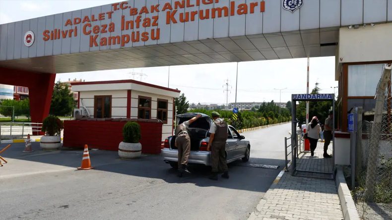 Silivri’den İzmir’e Sevk Edilecek 8 Kişi Arasında Tutuklu Belediye Başkanları da Var