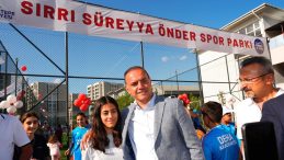 Sırrı Süreyya Önder’in Adı İstanbul’da Bir Parka Verildi