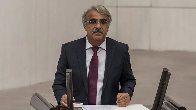 Sırrı Süreyya Önder’in Yerine İmralı Heyetine Mithat Sancar Dahil Edildi