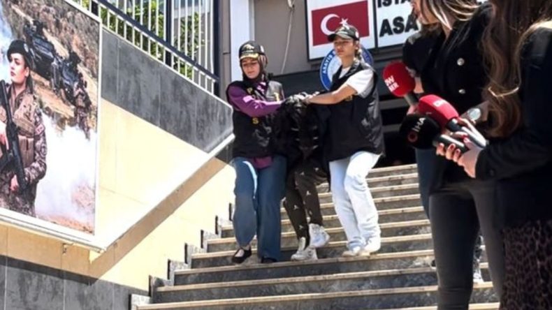 Şok Edici Cinayet! Ev Arkadaşını Katledip Karakola Teslim Oldu!