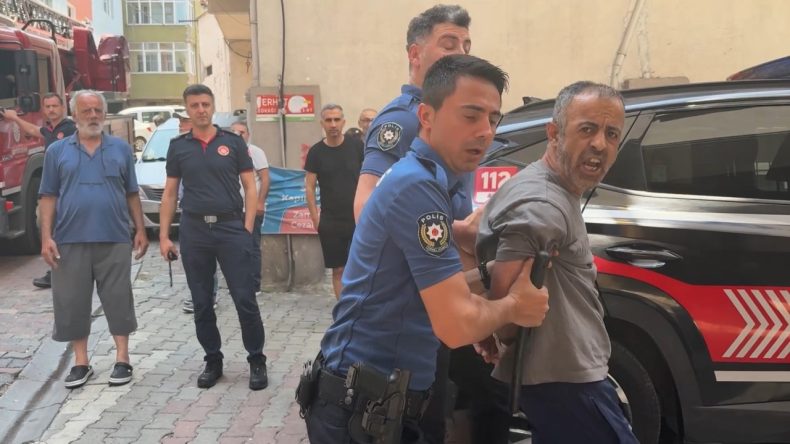Şok Edici Olay: Mahalleyi Alev Alev Yaktı