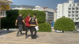 Sosyal Medya Fenomeni Müstehcenlik Suçlamasıyla Tutuklandı