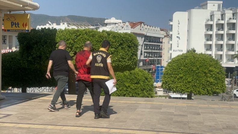 Sosyal Medya Fenomeni Müstehcenlik Suçlamasıyla Tutuklandı