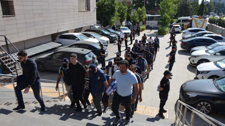 Sosyal Medyada Yatırım Dolandırıcılığı: Hesaplarda 235 Milyon Hareketlilik