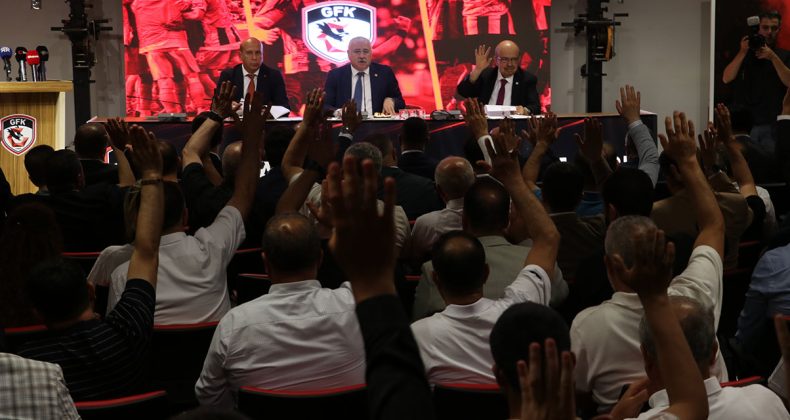 Süper Lig Ekibi Başkanını Seçti: Büyükekşi Sürprizi