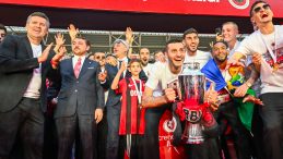 Süper Lig Temsilcisinde 800 Forma Kayboldu