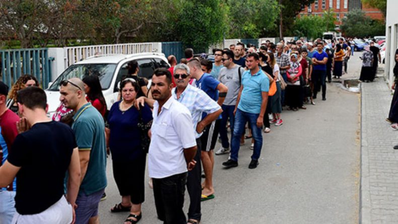 Tanesi en az 3 bin lira: Bedava dağıttılar halk hücum etti